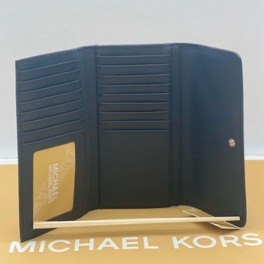 Michael Kors jet set